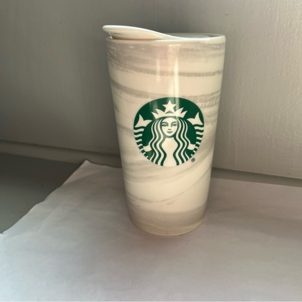 Starbucks Tumbler 2020 Grey swirl ceramic with gold lid - a classic great gift